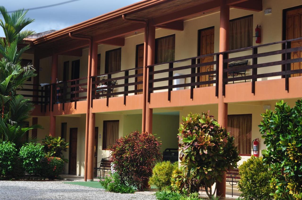 Hotel Alkamar Tambor  Buitenkant foto